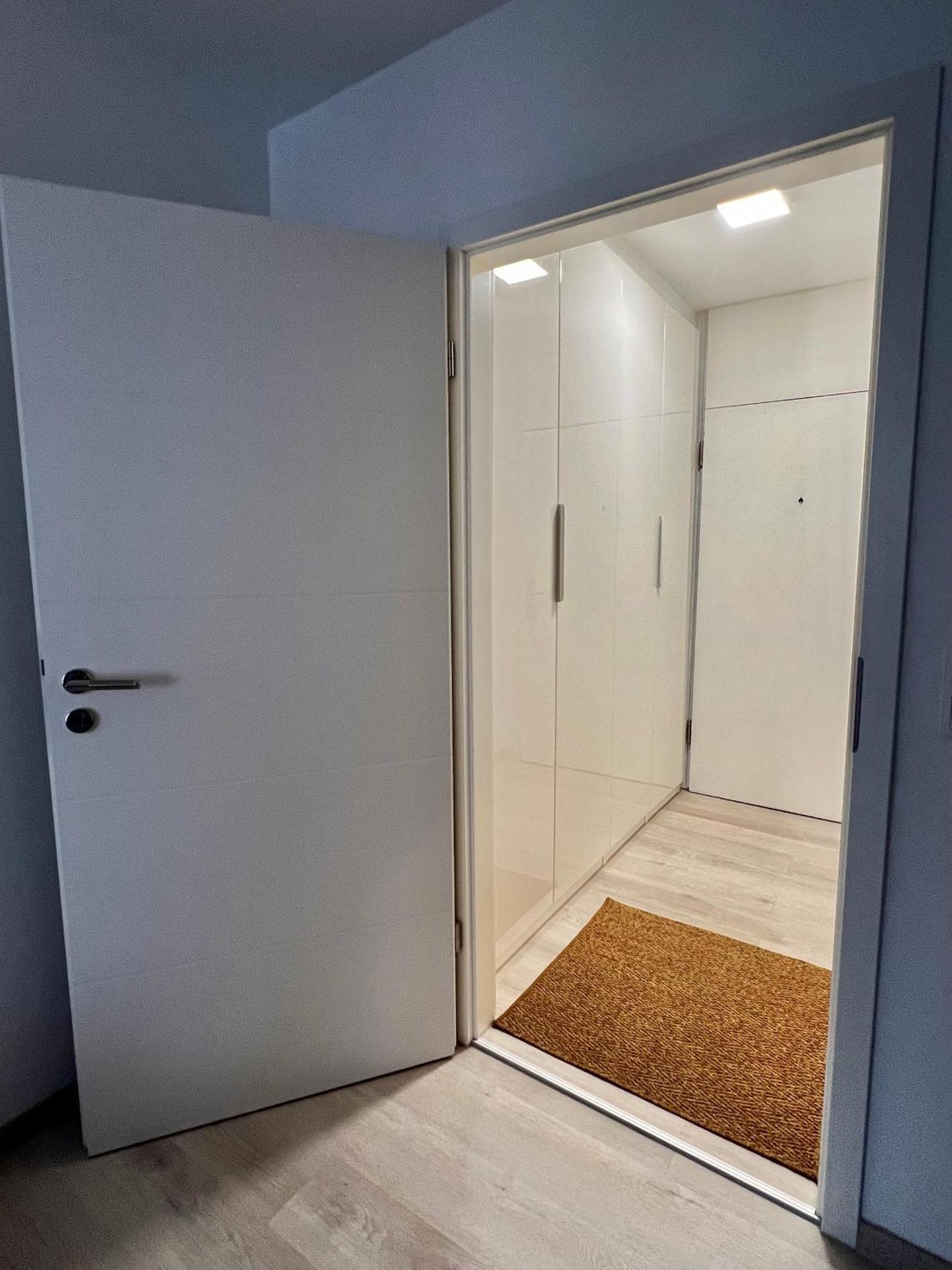 Lilis Apartment Mit Balkon เอาก์สเบิร์ก ภายนอก รูปภาพ