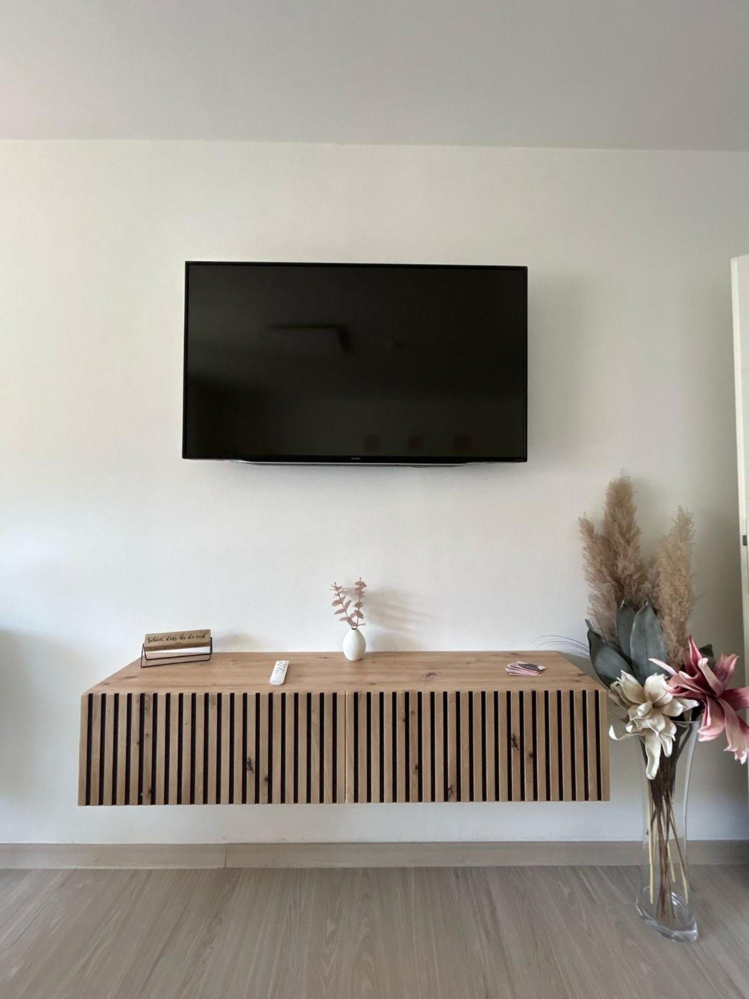 Lilis Apartment Mit Balkon เอาก์สเบิร์ก ภายนอก รูปภาพ